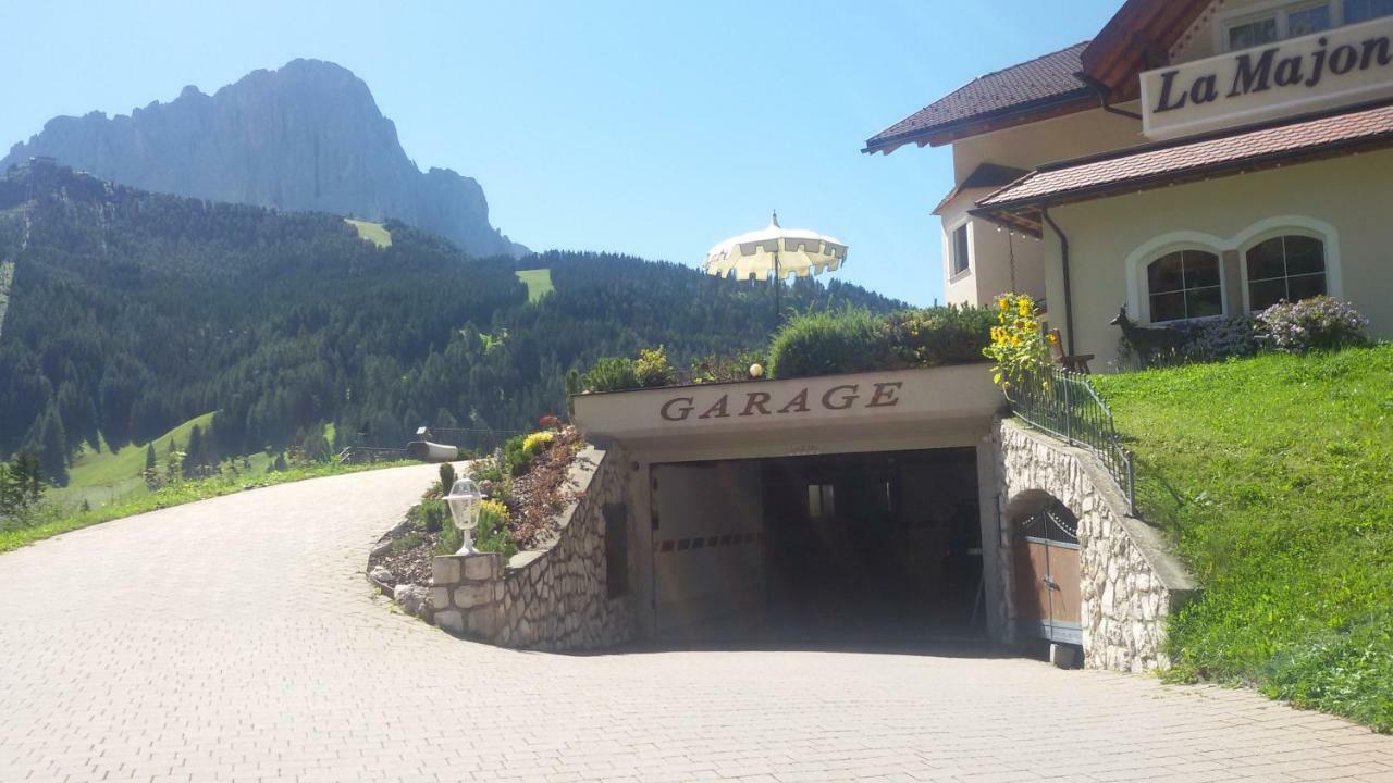Готель Garni La Majon Сельва-ді-Валь-Гардена Екстер'єр фото